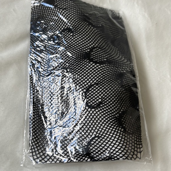 New! Fishnet Moon Stockings Tights - Picture 3 of 5